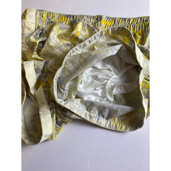 Gap Fit Women's Yellow and Gray Running Short Size X-Small - Picture 5 of 8